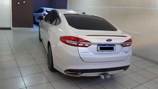 FORD-FUSION-2017