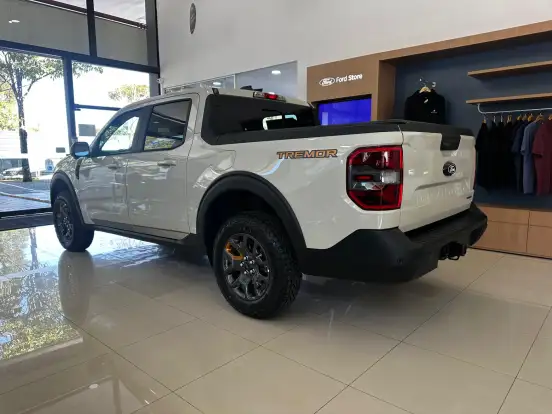 FORD-MAVERICK-2025