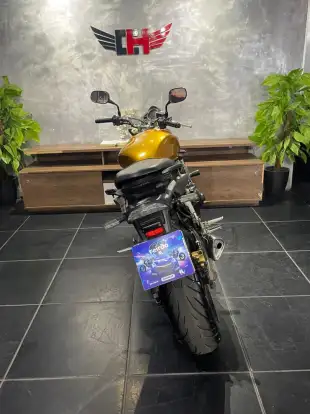 HONDA-CB 600F HORNET-2009