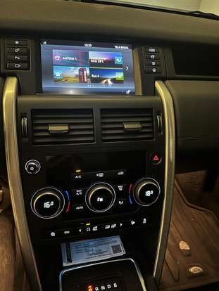 LAND ROVER-DISCOVERY SPORT-2018