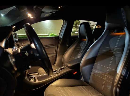 MERCEDES-BENZ-GLA 200-1.6 CGI ADVANCE 16V TURBO GASOLINA 4P AUTOMÁTICO MERCEDES-BENZ-GLA 200-2015