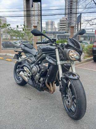 TRIUMPH-STREET TRIPLE 765 S-2019