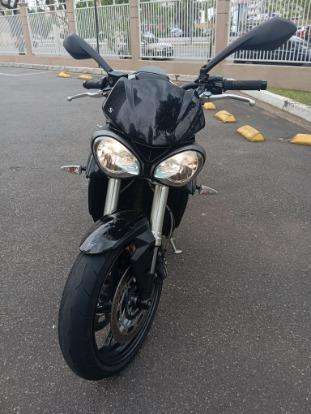 TRIUMPH-STREET TRIPLE 765 S-2019
