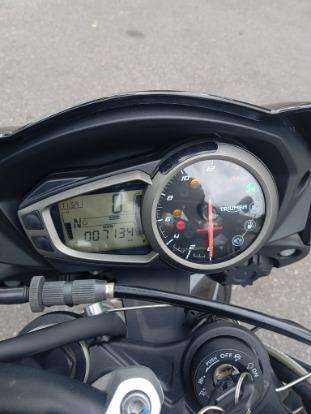 TRIUMPH-STREET TRIPLE 765 S-2019
