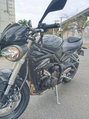 TRIUMPH-STREET TRIPLE 765 S-2019