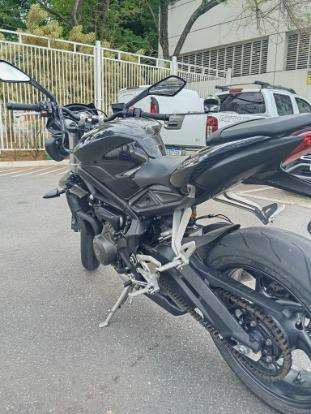 TRIUMPH-STREET TRIPLE 765 S-2019