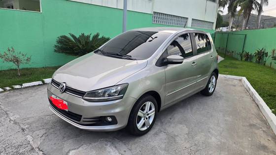 VOLKSWAGEN FOX 1.0 MI COMFORTLINE 8V FLEX 4P MANUAL
