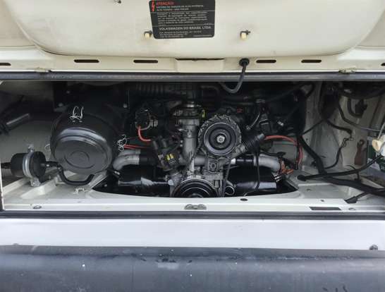 VOLKSWAGEN-KOMBI-2003
