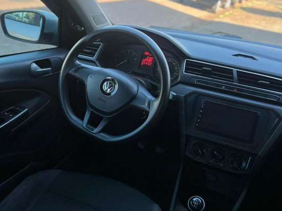 VOLKSWAGEN-VOYAGE-1.6 MSI TOTALFLEX TRENDLINE 4P MANUAL VOLKSWAGEN-VOYAGE-2017