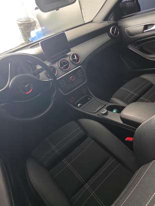 MERCEDES-BENZ-GLA 200-2015