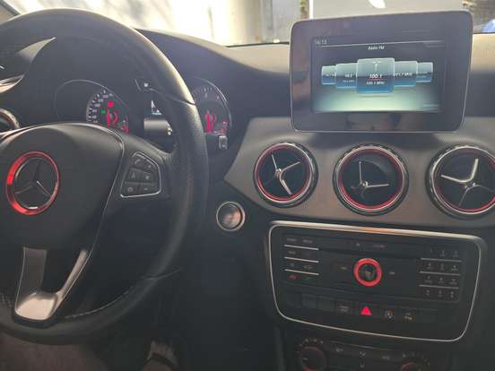 MERCEDES-BENZ-GLA 200-1.6 CGI ADVANCE 16V TURBO FLEX 4P AUTOMÁTICO MERCEDES-BENZ-GLA 200-2015