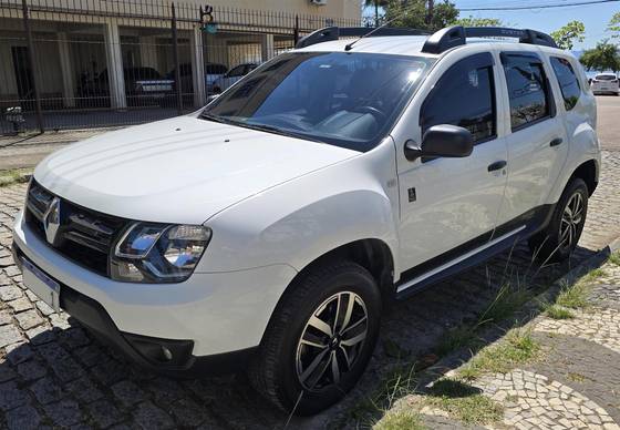 RENAULT DUSTER 1.6 16V SCE FLEX DAKAR II MANUAL