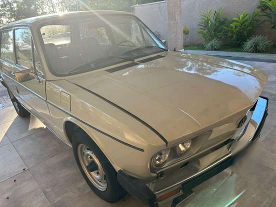 VOLKSWAGEN-BRASILIA-1980