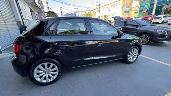 AUDI-A1-2013