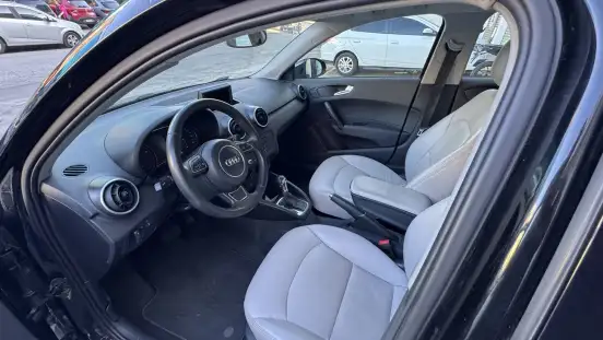 AUDI-A1-2013