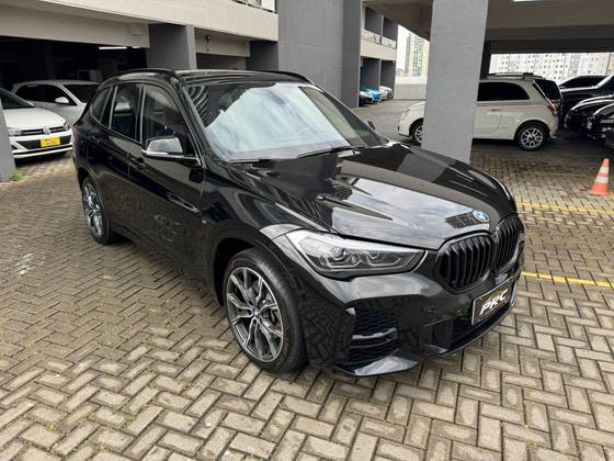 BMW X1 2.0 16V TURBO ACTIVEFLEX SDRIVE20I M SPORT 4P AUTOMÁTICO