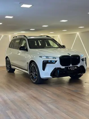 BMW X7 4.4 V8 GASOLINA M60i STEPTRONIC