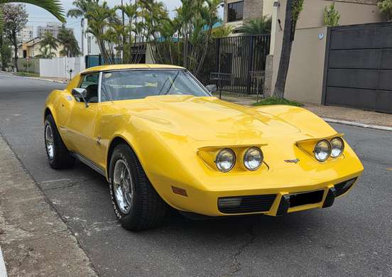 CHEVROLET-CORVETTE-1977