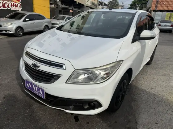 CHEVROLET PRISMA 1.0 MPFI LT 8V FLEX 4P MANUAL