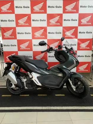 HONDA ADV 