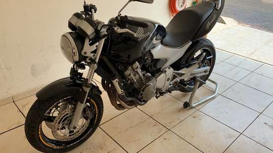 HONDA-CB 600F HORNET-2005
