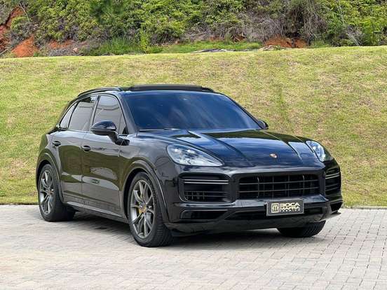 PORSCHE-CAYENNE-2019