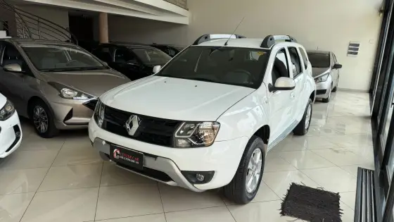 RENAULT DUSTER 2.0 DYNAMIQUE 4X2 16V FLEX 4P AUTOMÁTICO