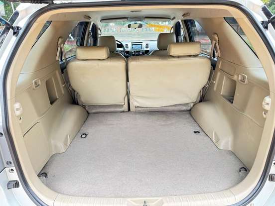 TOYOTA-HILUX SW4-2014