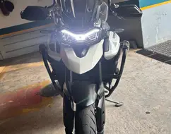 TRIUMPH TIGER 900 GT TRIUMPH TIGER 900 GT