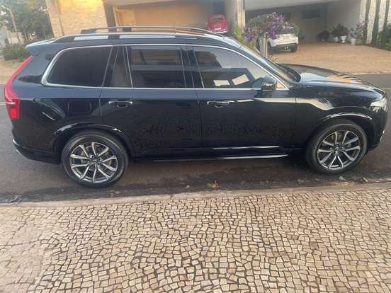 VOLVO-XC90-2.0 T6 GASOLINA MOMENTUM AWD GEARTRONIC VOLVO-XC90-2019