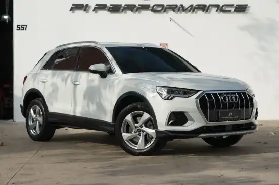 AUDI-Q3-2022