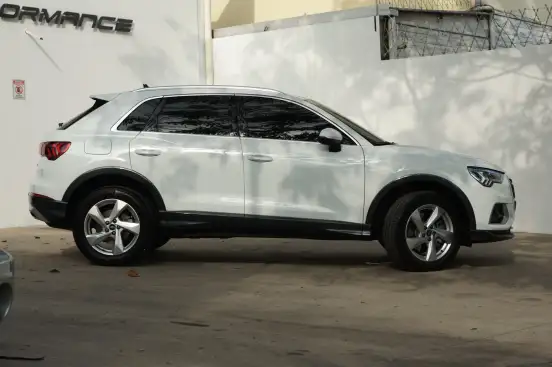 AUDI-Q3-2022