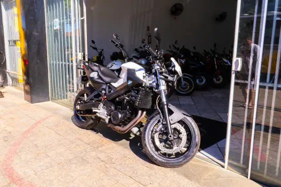 BMW F 800 R BMW F 800 R
