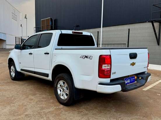 CHEVROLET-S10-2.8 16V TURBO DIESEL LS CD 4X4 MANUAL CHEVROLET-S10-2021
