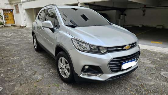 CHEVROLET-TRACKER-2017