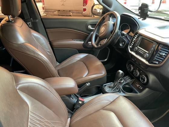 Imagem de FIAT TORO 2.0 16V TURBO DIESEL RANCH 4WD AT9