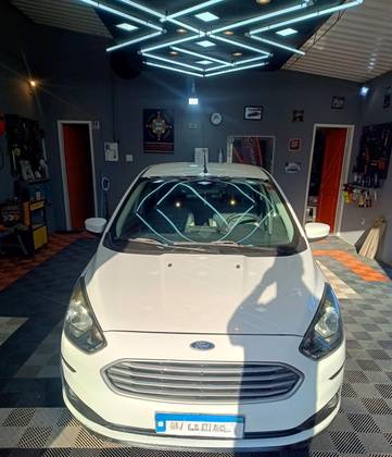 FORD KA 1.5 TI-VCT FLEX SE SEDAN MANUAL