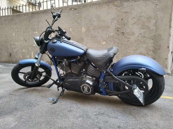 HARLEY-DAVIDSON-ROCKER C HARLEY-DAVIDSON-ROCKER C-2009
