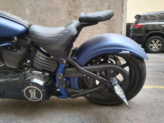HARLEY-DAVIDSON-ROCKER C HARLEY-DAVIDSON-ROCKER C-2009