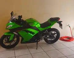 KAWASAKI NINJA 300 KAWASAKI NINJA 300
