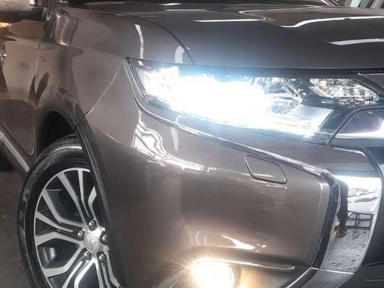 MITSUBISHI-OUTLANDER-3.0 GT 4X4 V6 24V GASOLINA 4P AUTOMÁTICO MITSUBISHI-OUTLANDER-2016