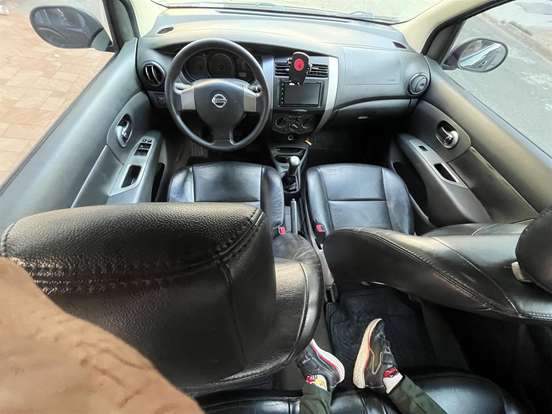 NISSAN-LIVINA-1.6 NIGHT&DAY 16V FLEX 4P MANUAL NISSAN-LIVINA-2011