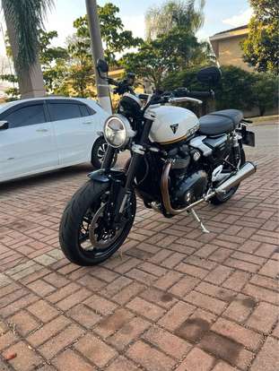 TRIUMPH-SPEED TWIN-2025
