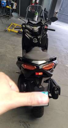 YAMAHA-XMAX ABS-2023
