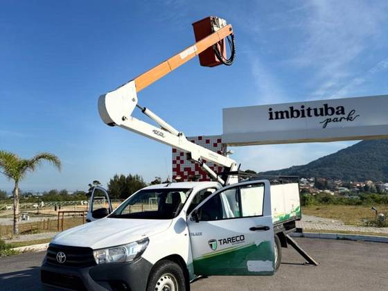 TOYOTA HILUX 2.8 4X4 CS CHASSI 16V TURBO DIESEL 2P MANUAL