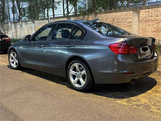 BMW-320i-2.0 16V TURBO GASOLINA 4P AUTOMÁTICO BMW-320i-2013