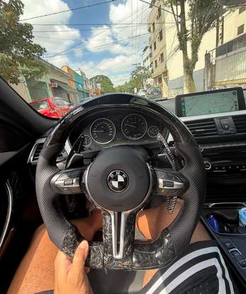 BMW-320i-2016