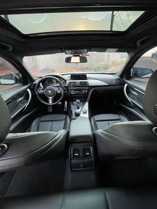 BMW-320i-2016