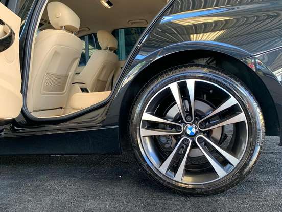 BMW-320i-2.0 SPORT 16V TURBO ACTIVE FLEX 4P AUTOMÁTICO BMW-320i-2018