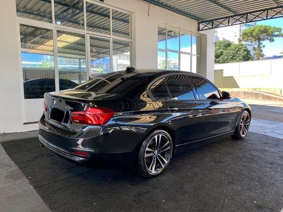 BMW-320i-2.0 SPORT 16V TURBO ACTIVE FLEX 4P AUTOMÁTICO BMW-320i-2018